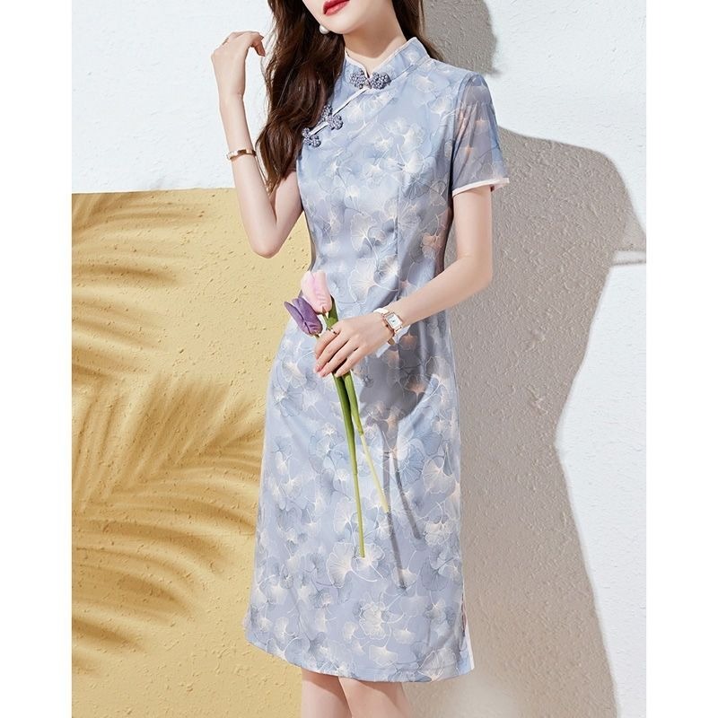 Женское светло-голубое платье- – обзор и цена Midi Skirt Floral