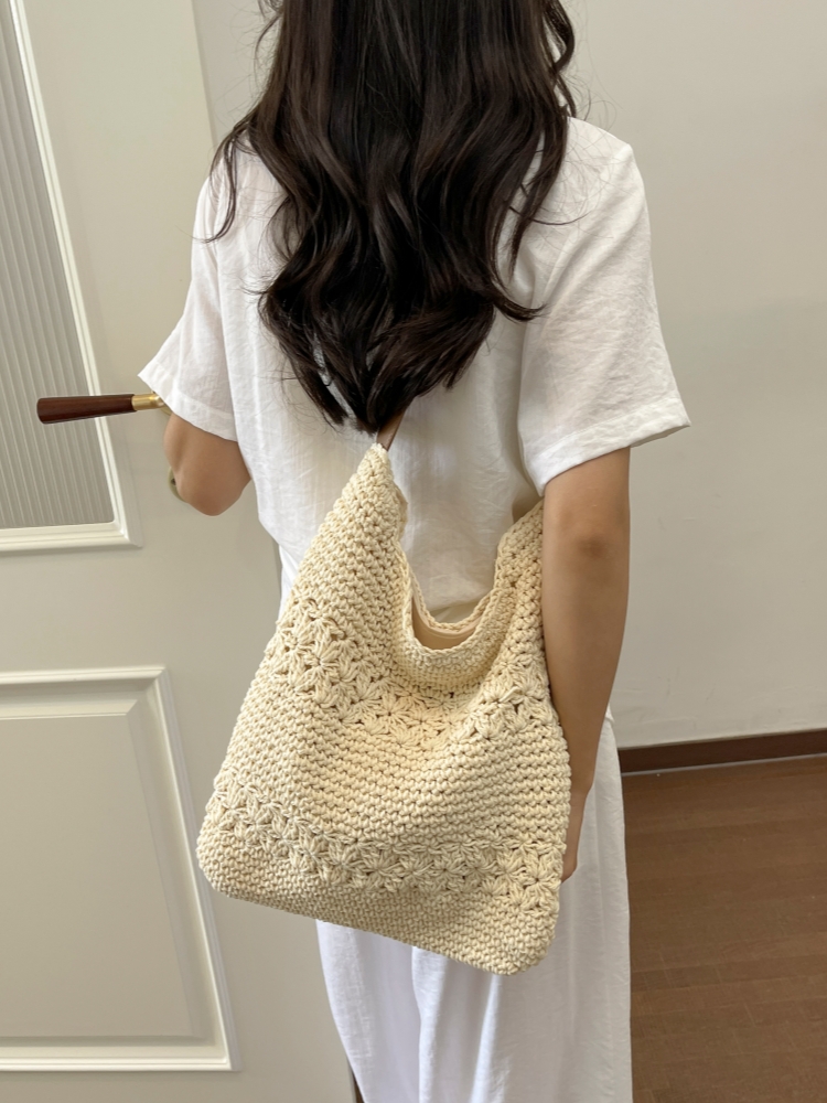 Вместительная женская сумка-то – обзор и цена Tote Bag Beach